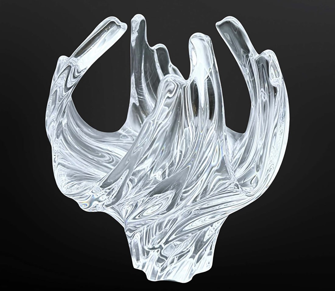 A Mid-Century COFRAC Art Vannes Modern Abstract Crystal Winged Wave Centerpiece/Bowl: A Vintage Mid-Century French COFRAC Art Vannes Modern Abstract Crystal Winged Wave Centerpiece/Bowl Sculpture, Hallmarked. H 9.5" x L 8". This exquisite piece is a vintage Mid-Century Modern art glass