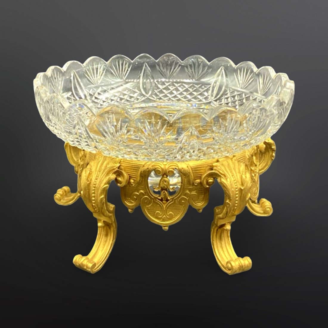 A Set of Three 19th Century French Baccarat Crystal Bronze Centerpieces - 2