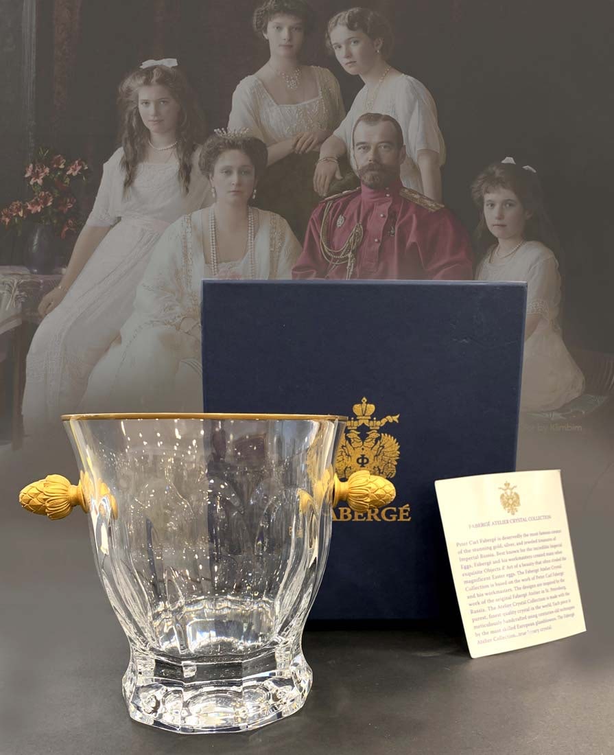 THE HOUSE OF FABERGE AURORA CRYSTAL CLEAR ICE PAIL/BUCKET, BOXED: THE HOUSE OF FABERGE AURORA CRYSTAL CLEAR ICE PAIL/BUCKET IN ORIGINAL BOX. D 5.75" X H 6"