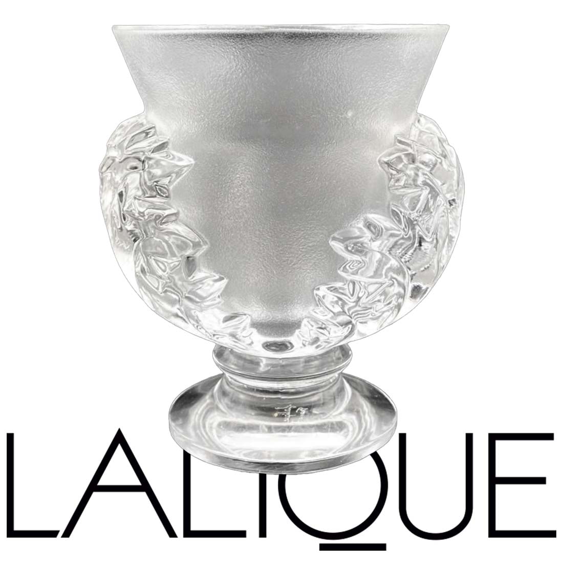 A Lalique Acanthus Saint Cloud Floral Crystal Vase, Signed: A French Lalique Acanthus Saint Cloud Floral Decor Crystal Vase, Signed. H 4.5"