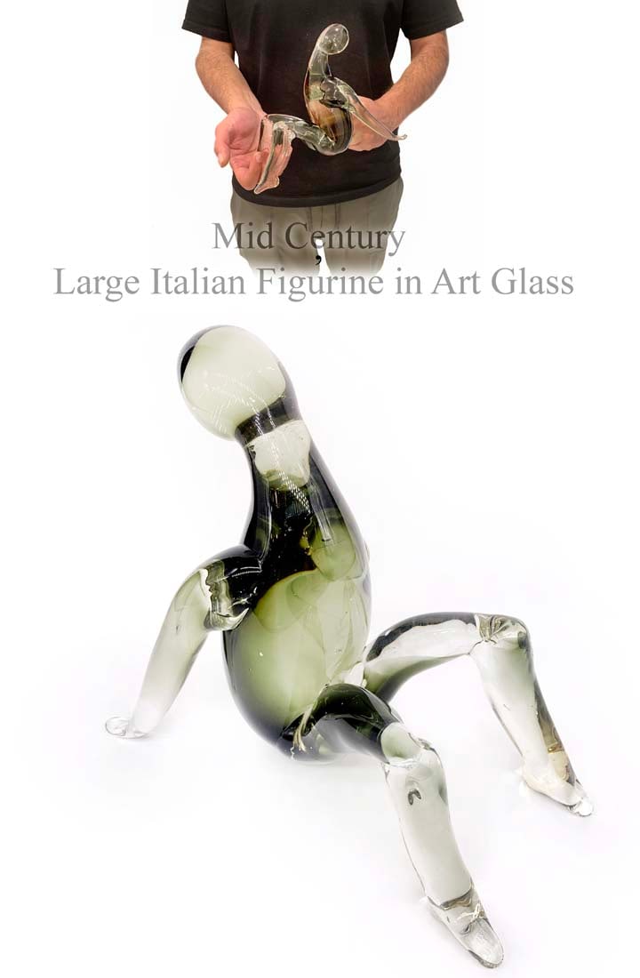 A Large Mid Century Italian Modern Art Glass Figurine: A Large Mid Century Italian Modern Art Glass Figurine. H 7.5"