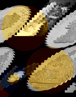 IRAN PERSIAN QUEEN FARAH PAHLAVI MOTHERS DAY 22K GOLD MEMORIAL COIN/MEDAL: IRAN PERSIAN QUEEN FARAH PAHLAVI MOTHERS DAY 22K GOLD MEMORIAL COIN/MEDAL. This is a magnificent Circa 1976, 22K gold "Mothers Day" coin of Queen Farah Pahlavi of Iran, with a wonderful detail, design