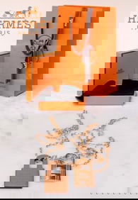 A HERMES X RE L'AMOUR O'KELLY PENDANT NECKLACE