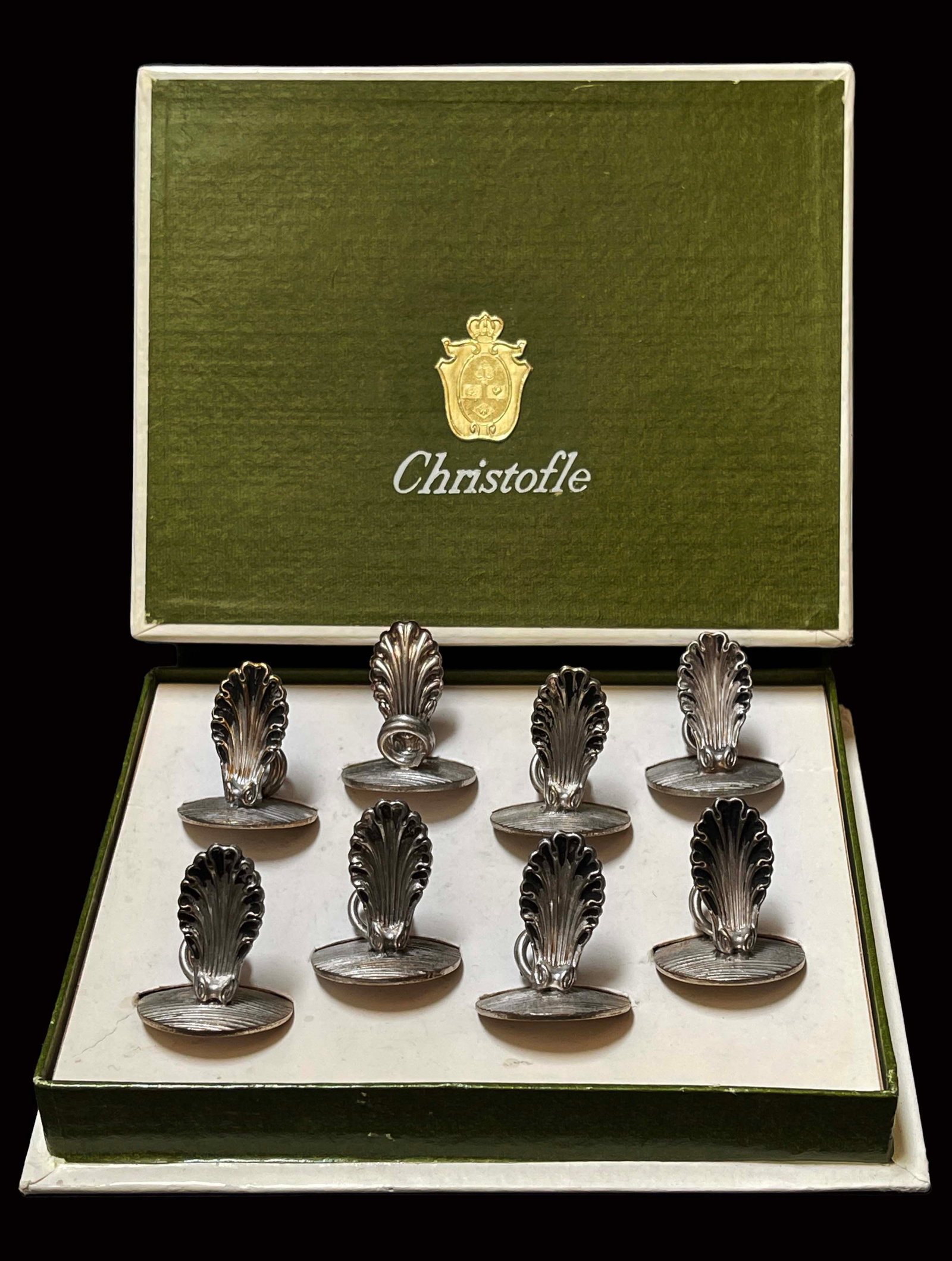 A Set of Eight Christofle Silverplate Shell Place Card Holders, Boxed (1 of 4)