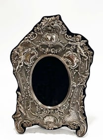 A Sterling Silver 925 Figural Frame