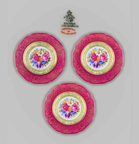 A Set Of Three 19th Century German Bavaria Hand Painted Plates