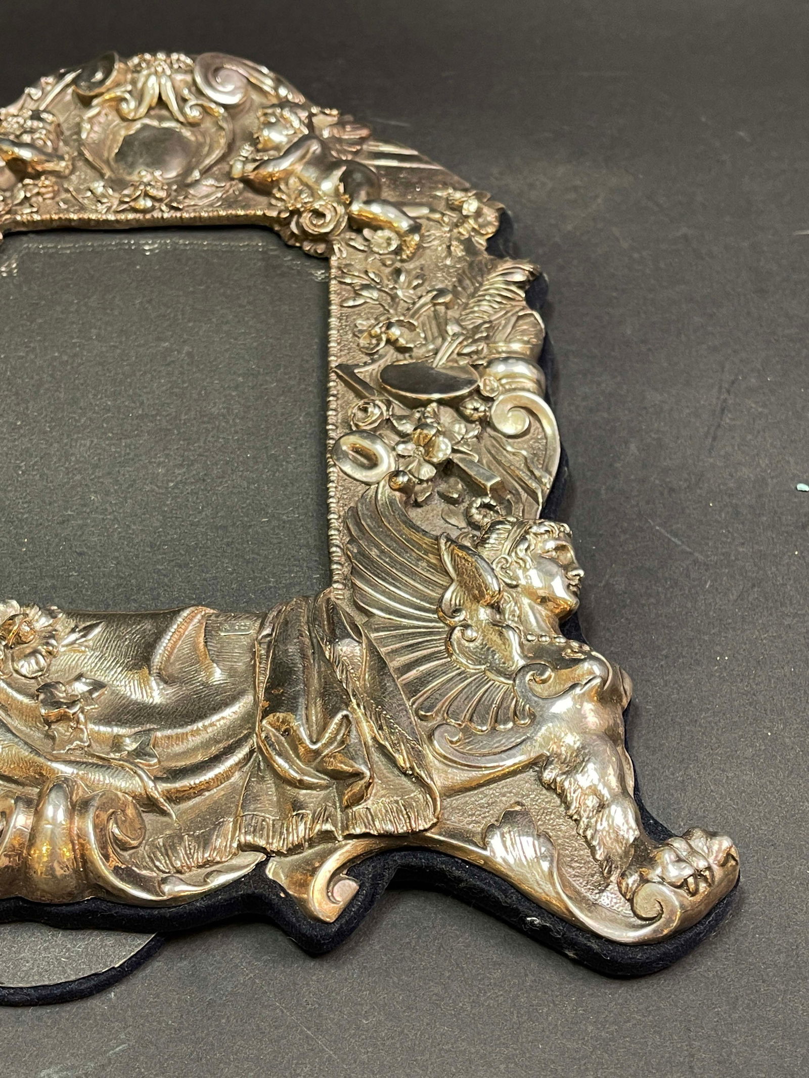 A Sterling Silver 925 Figural Frame - 4