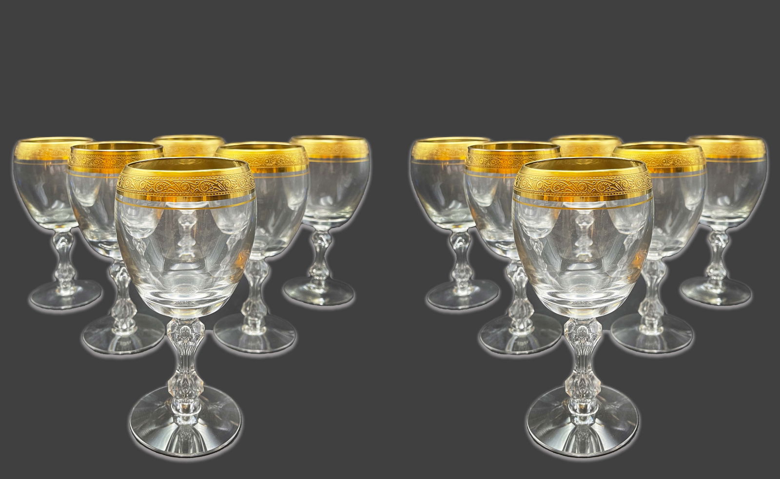 A Set Of Twelve Westchester By Tiffin-Franciscan Gold Encrusted Band Crystal Wine Glasses: A Set Of Twelve Westchester by Tiffin-Franciscan Gold Encrusted Band Crystal Wine Glasses. 3" D x 7" H
