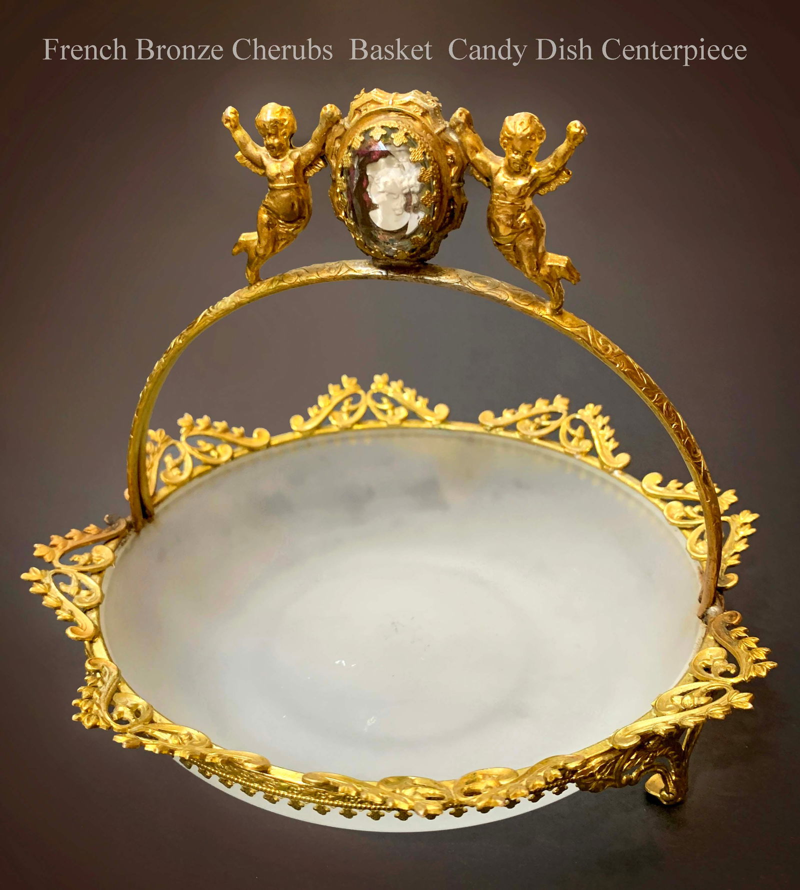 A French Cherubs Figural Bronze Centerpiece/Candy Dish Basket: A French Cherubs Figural Bronze Centerpiece/Candy Dish Basket. W 7" x H 6"