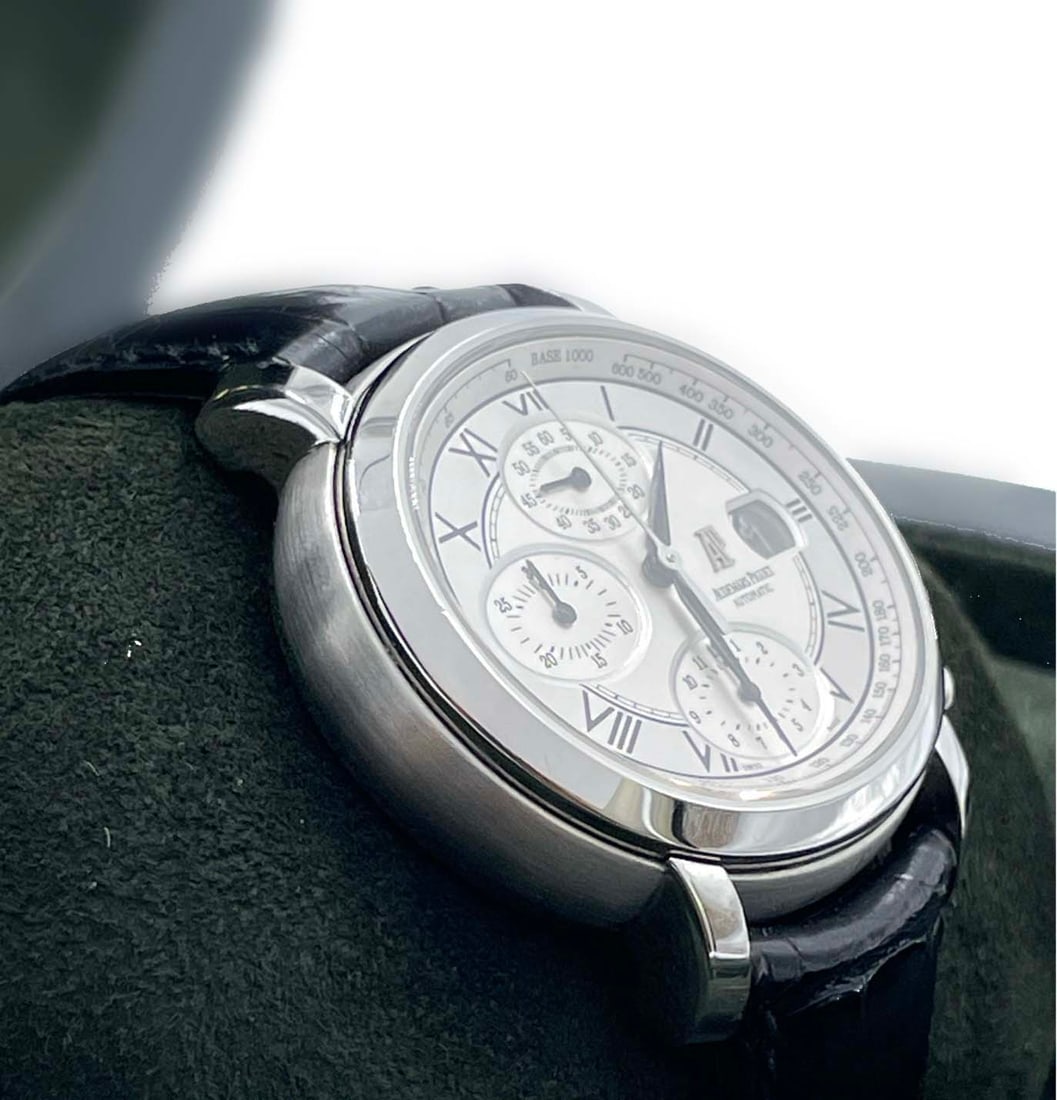 An Audemars Piguet Millenary Chronograph Men watch, Boxed - 5