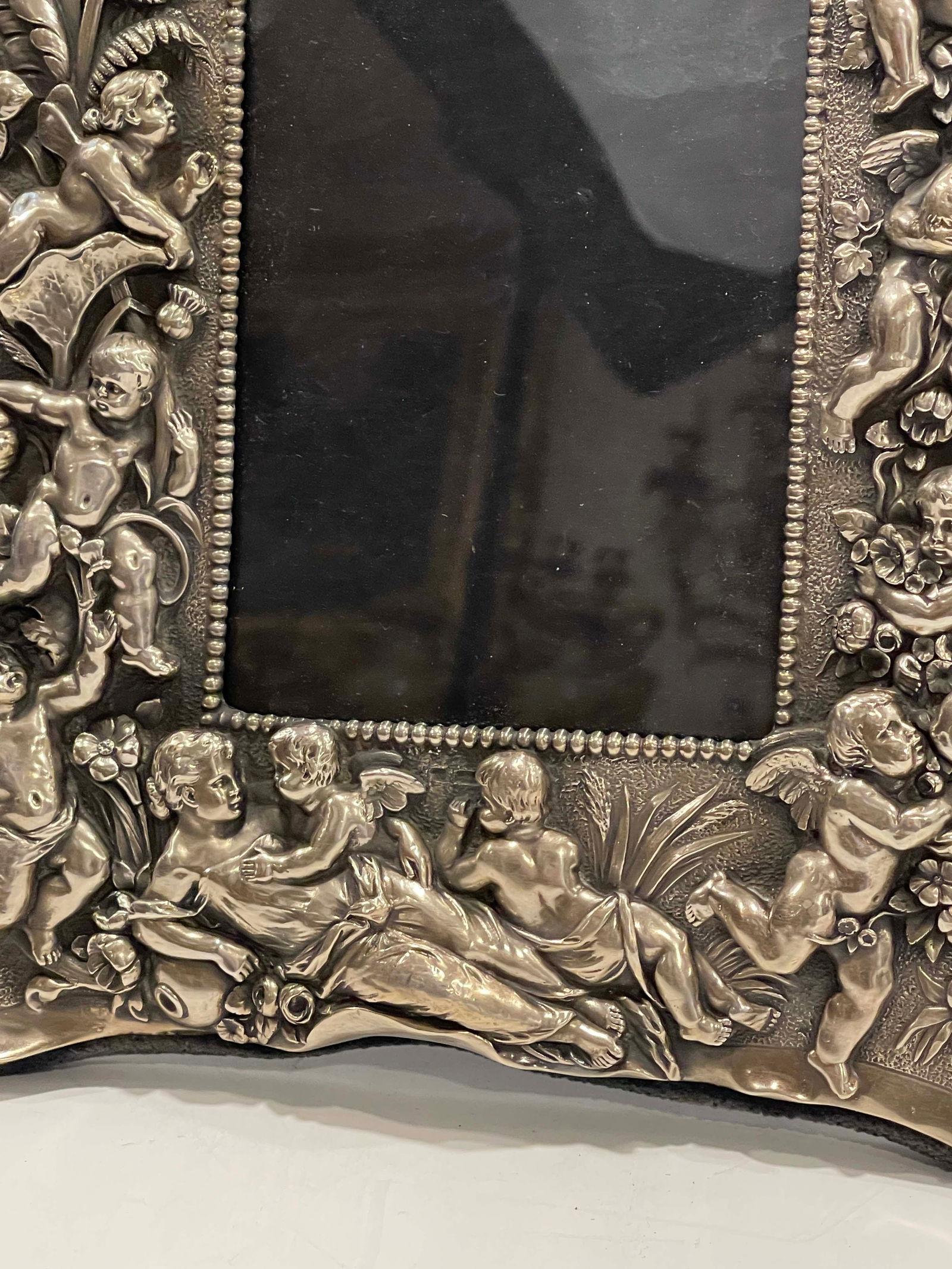 A Sterling Silver 925 Figural Frame - 6