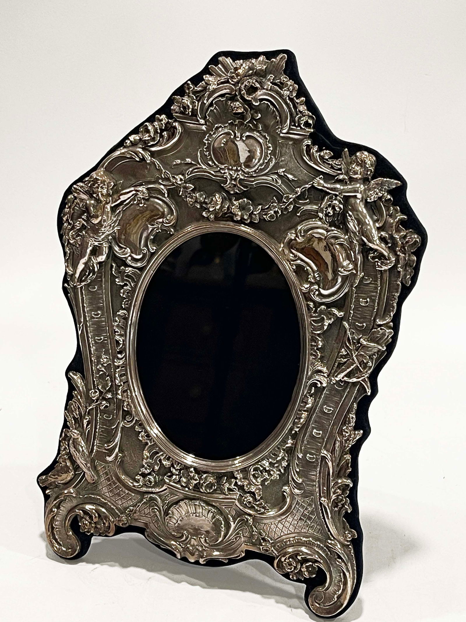A Sterling Silver 925 Figural Frame - 3