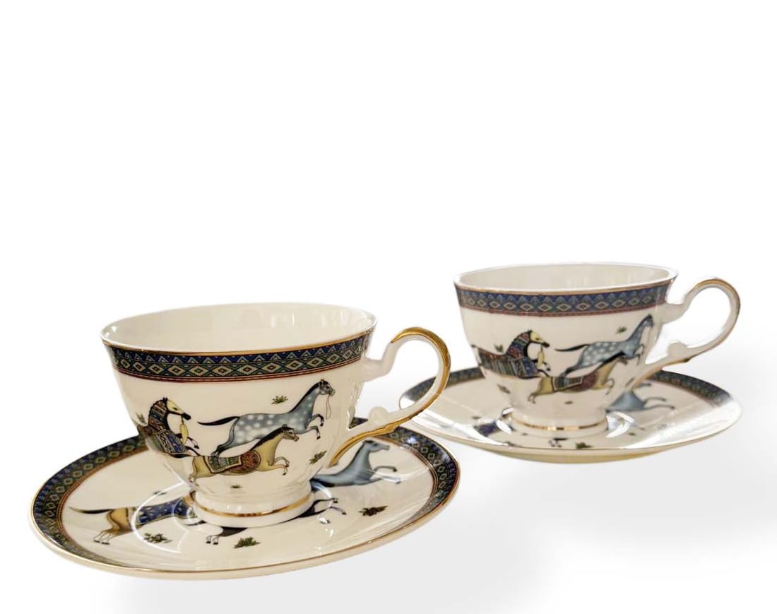 A Pair of Hemes Style Porcelain Tea Cup & Saucer: A Pair of Hemes Style Porcelain Tea Cup & Saucer. Cups: 5" x 3", Saucers: D 6"