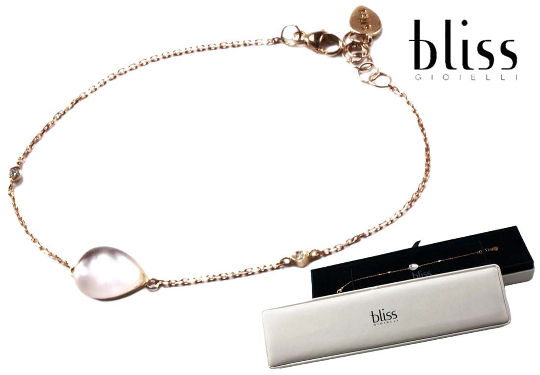 An Authentic BLISS GIOIELLI 18K Rose Gold / Quartz / Mother of Pearl / Diamond bracelet: Authentic BLISS GIOIELLI 18K rose gold with clear quartz and mother of pearl doublet and 2 small accent diamond bracelet. Bead measures approximately 0.4" (10.3mm) x 0.33" (8.29mm). Approximately 6-6.