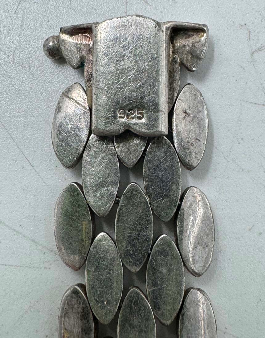 A Fine Sterling Silver 925 Necklace - 5