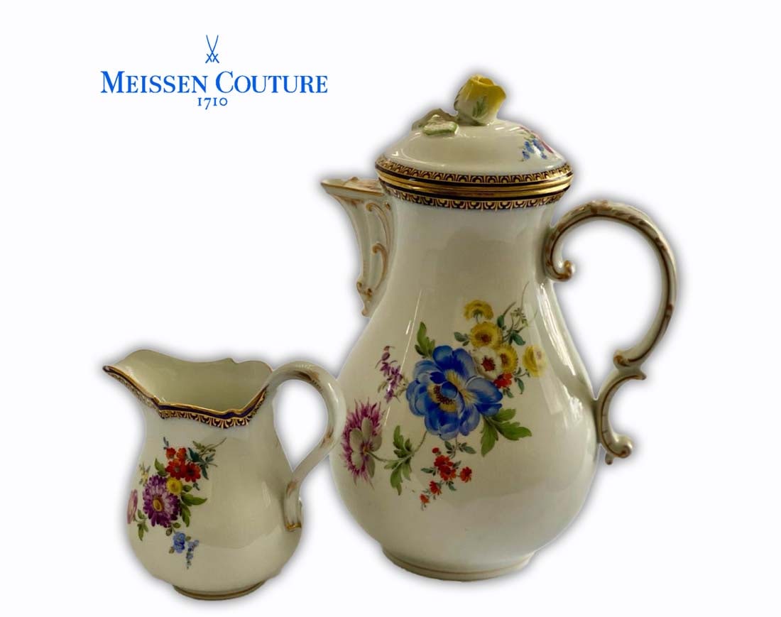 A Set Of 2 German Meissen Floral Gilt Porcelain Coffee/tea Pot & Creamer (1 of 9)