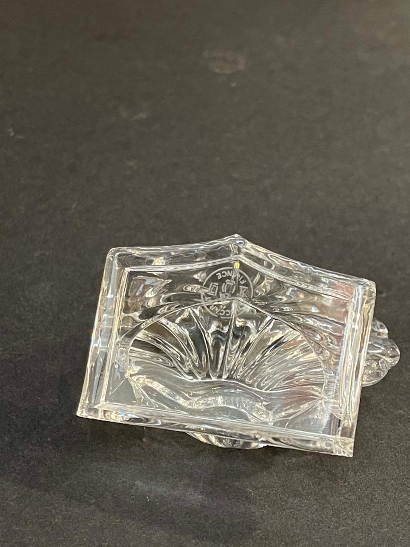 Six Baccarat Crystal Shell Place Card Holders, Signed - 4