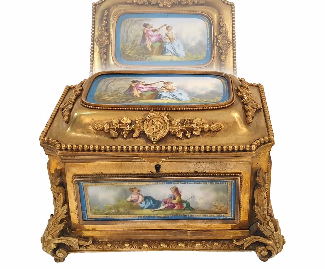 A French Sevres Bronze Hand Painted Porcelain Plaques Jewelry Box: A French Sevres Bronze Hand Painted Porcelain Plaques Jewelry Box. H 5" x 7.3" x 6"
