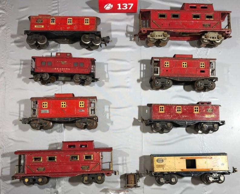 Lot of 8: Pre-War Lionel Cars (1 of 1)
