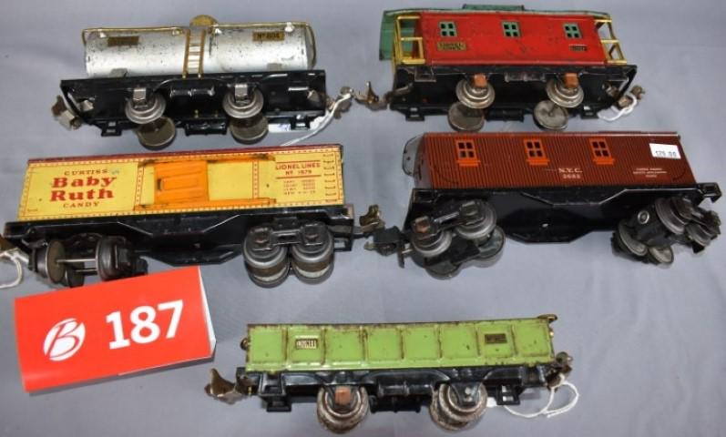Lot of 5: Lionel Pre-War Cars (1 of 5)