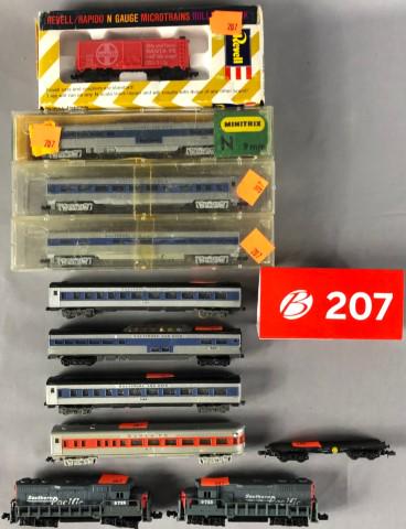N-Scale 7 Passenger Cars, Car, 2 Unpowered Engines (1 of 1)
