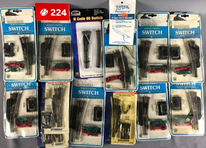 N-Scale Powered Switches Both Right and Left Hand (1 of 1)