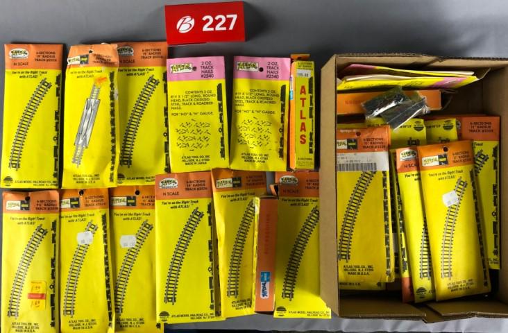 N-Scale Atlas Track Assortment (1 of 1)