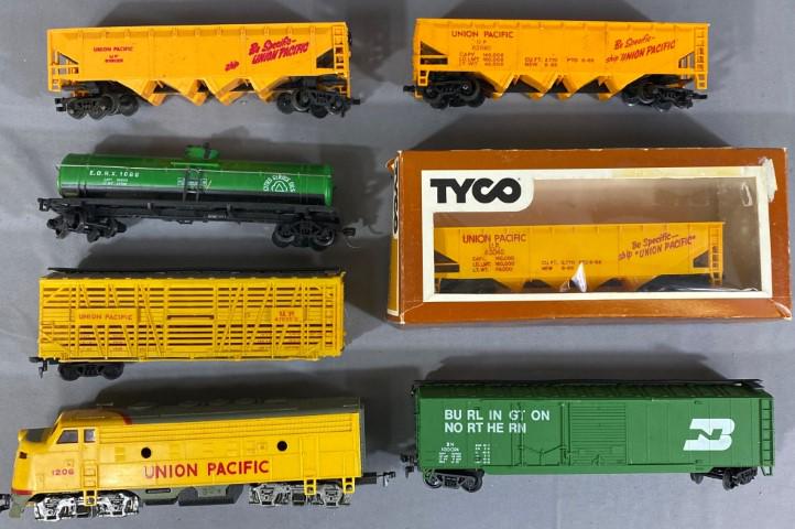 HO Cars Lot of 7 (1 of 2)