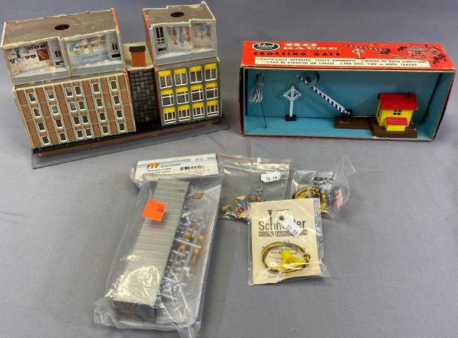 HO Buildings, People, and Electrical Misc. Items (1 of 2)