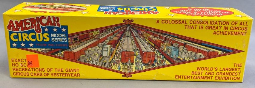 American Circus Model Series From Walthers Train - HO (1 of 3)