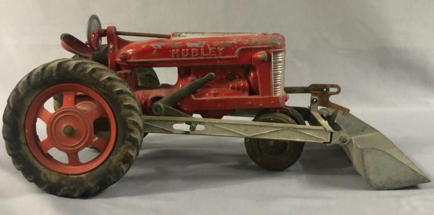 Hubley Metal Tractor with Loader 500 (1 of 1)