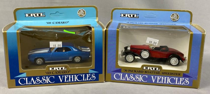 Lot of 2 ERTL classic vehicles (1 of 3)