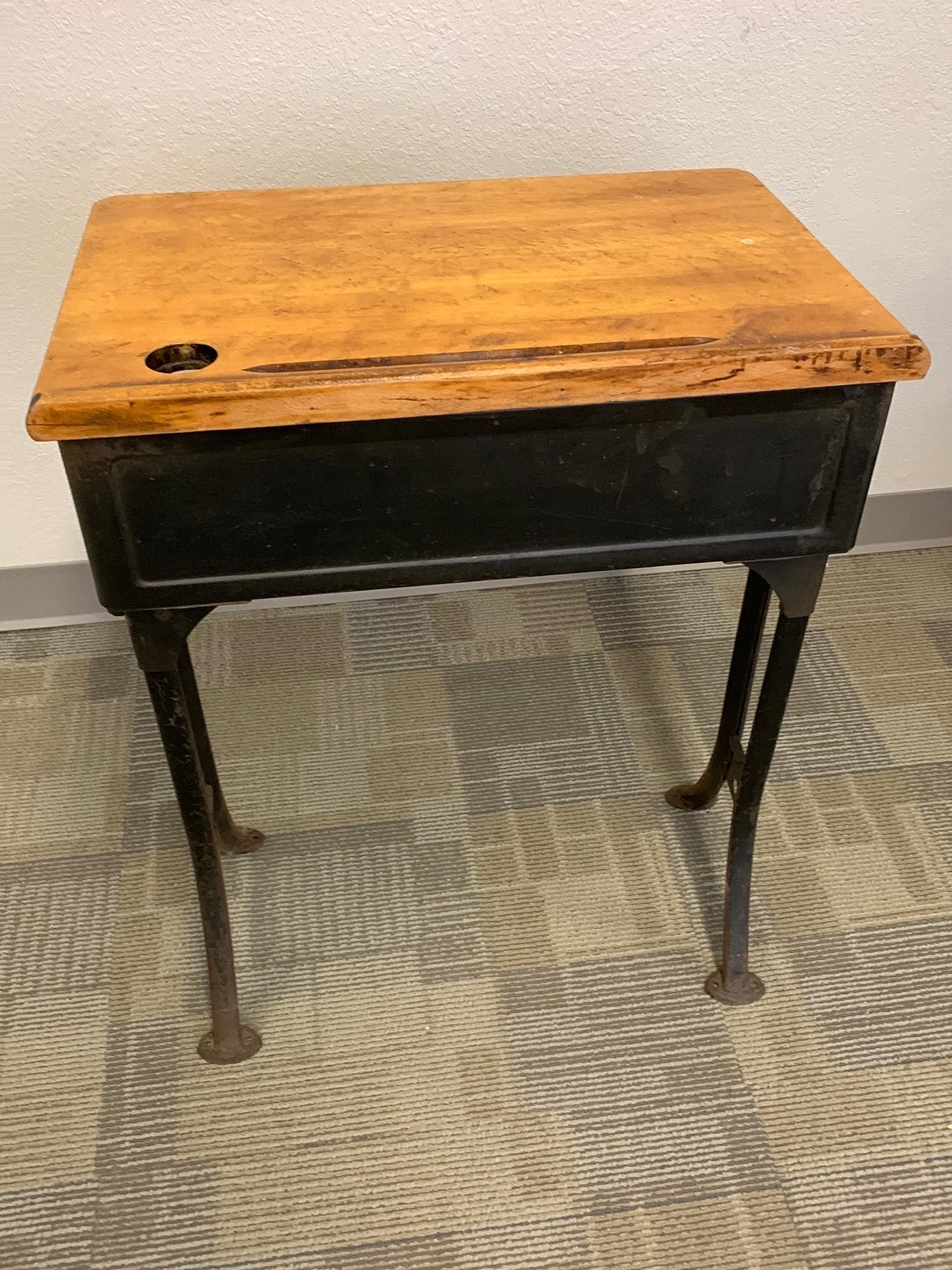 Antique School Desk: Measurements: 24” x 28” x 16”