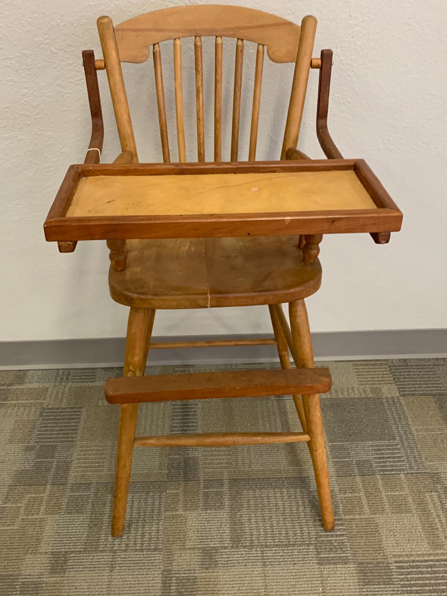 Vintage / Antique Wooden High Chair: Material: Wood Color: Brown Measurements: Seat Height 23“