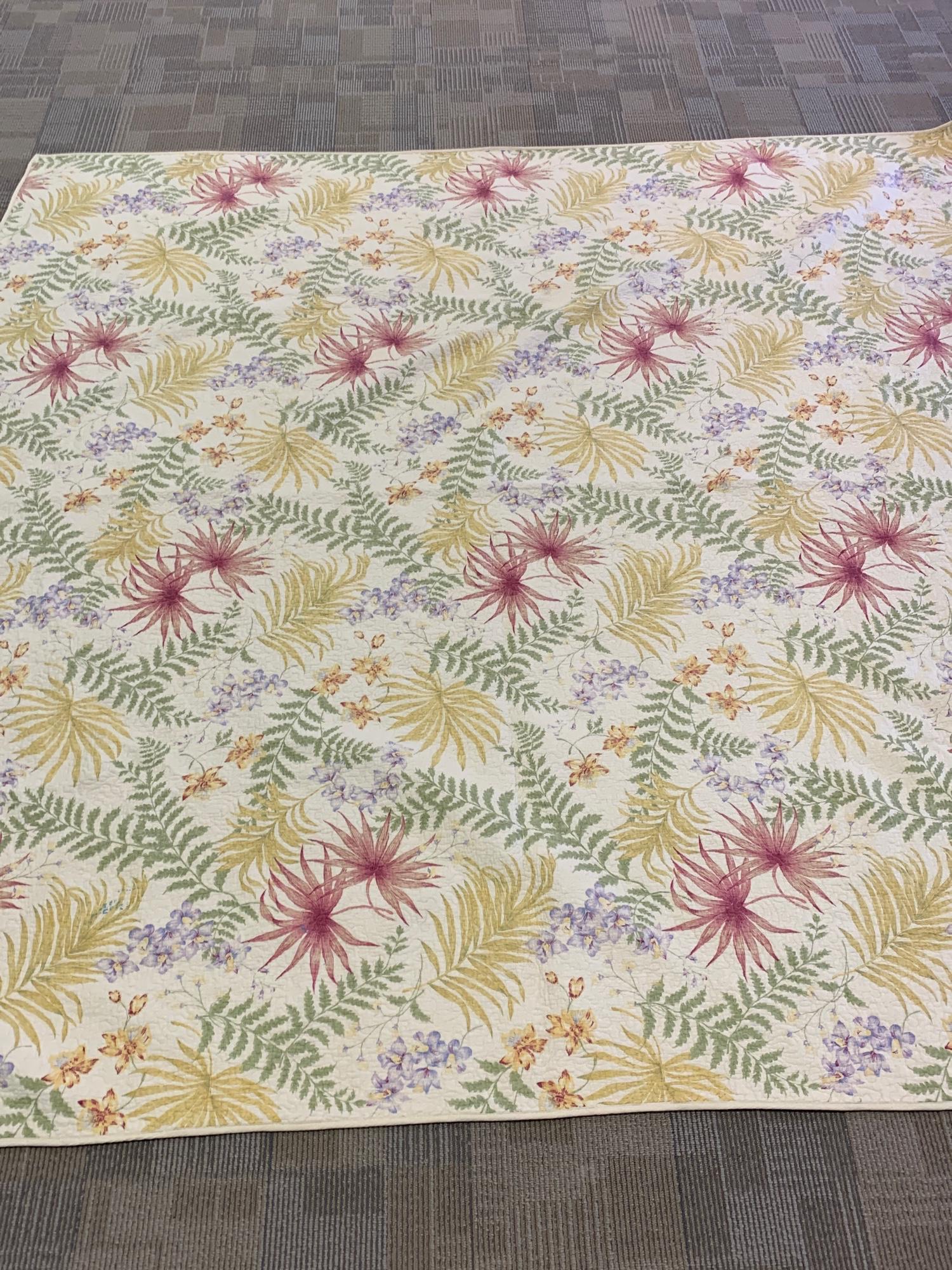 Palm Frond Quilt: Measurements: 86” x 86”
