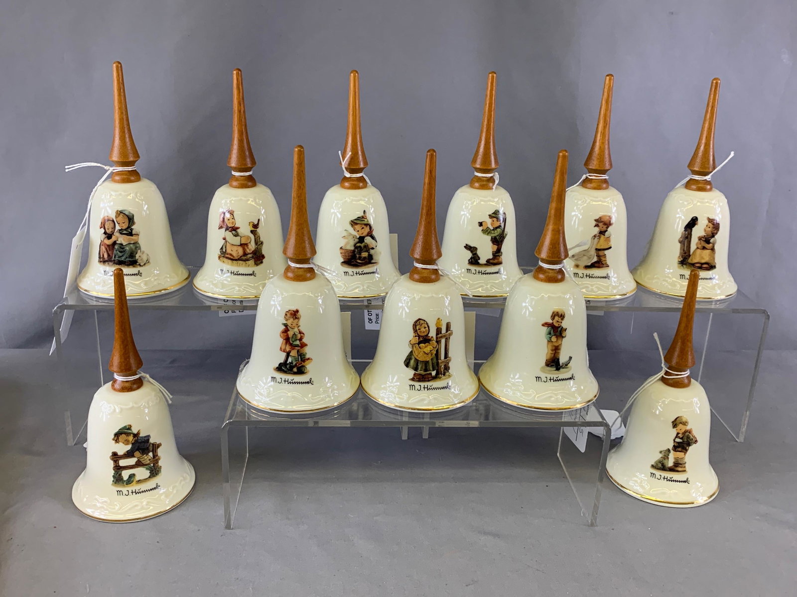 Eleven M.J. Hummel Bells: Eleven M.J. Hummel Bells