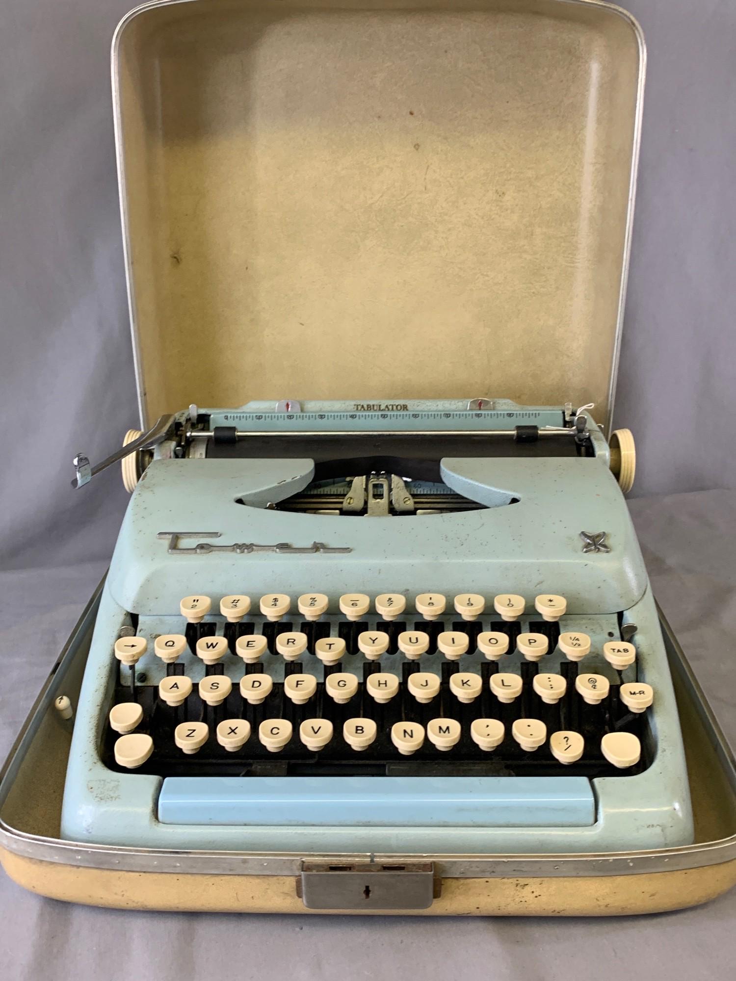 Vintage Tower Typewriter: Vintage Tower Typewriter