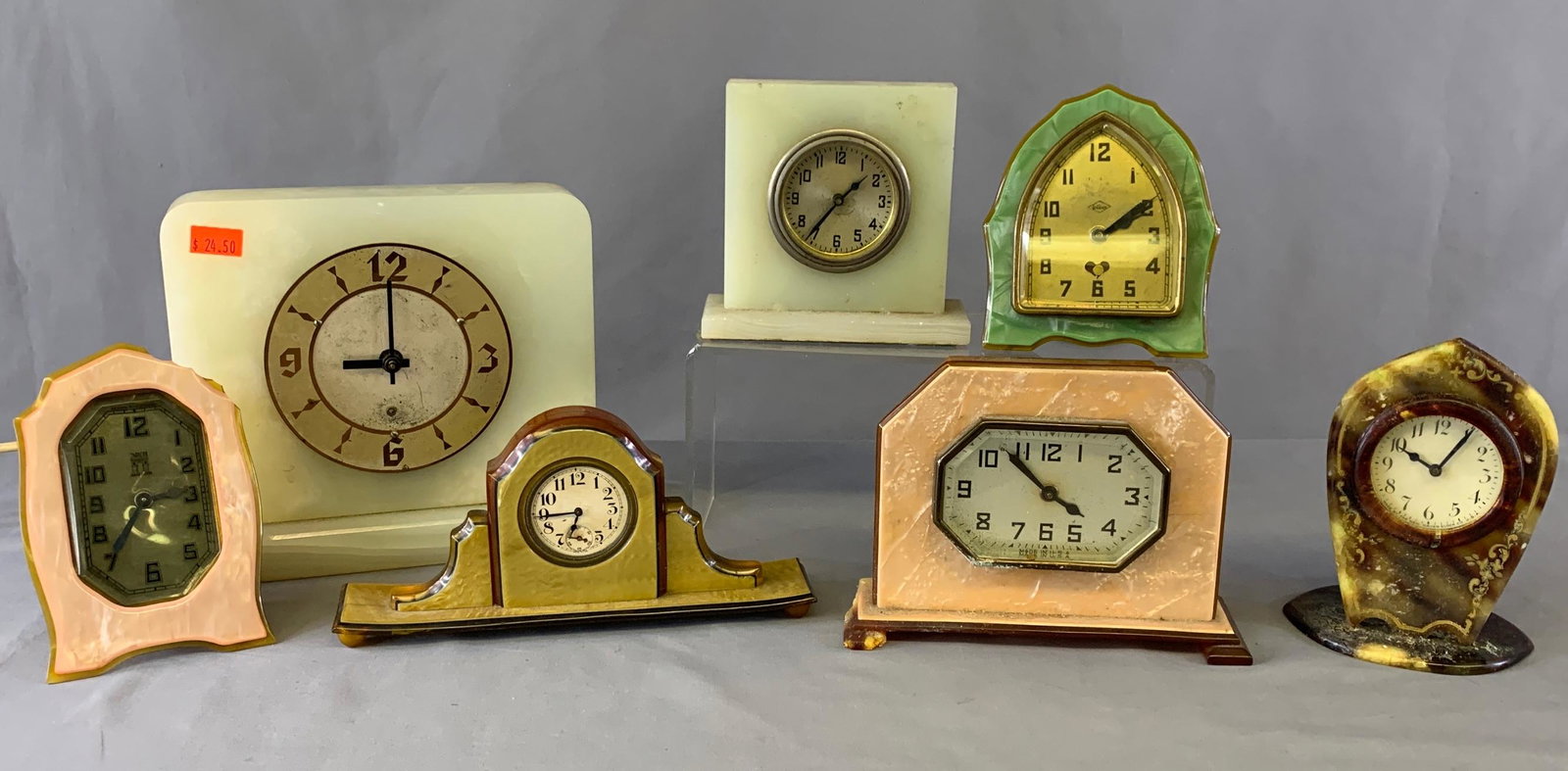 Vintage Bakelite and Marble Clocks (7 Clocks): Vintage Bakelite and Marble Clocks (7 Clocks)