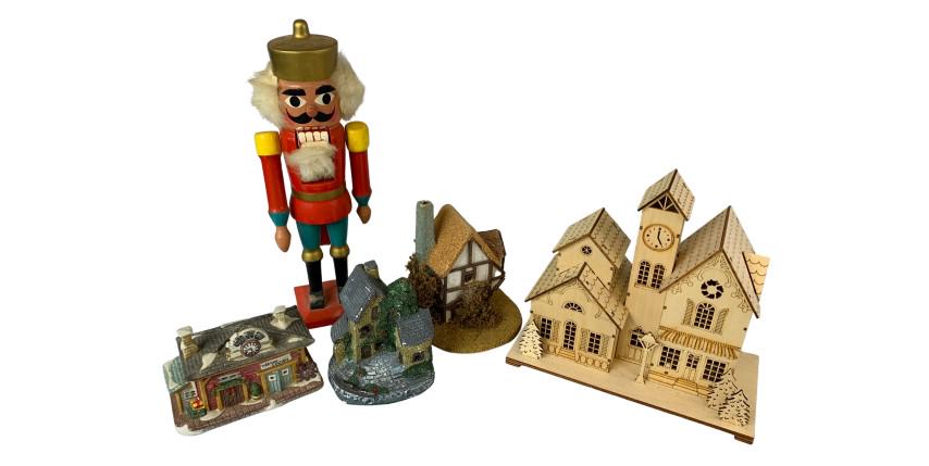 Christmas Village Accessories with Nutcracker: Christmas Village Accessories with Nutcracker