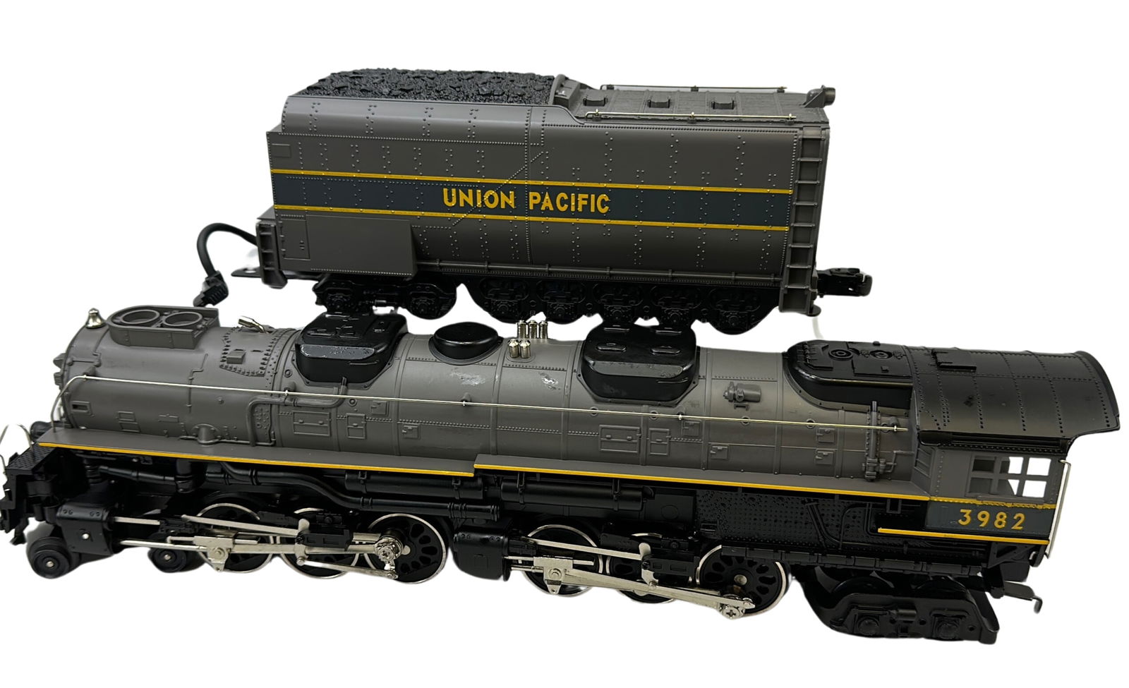 Rail King MTH UP Challenger Gray 4-6-6-4 Engine RK-1107 (1 of 8)
