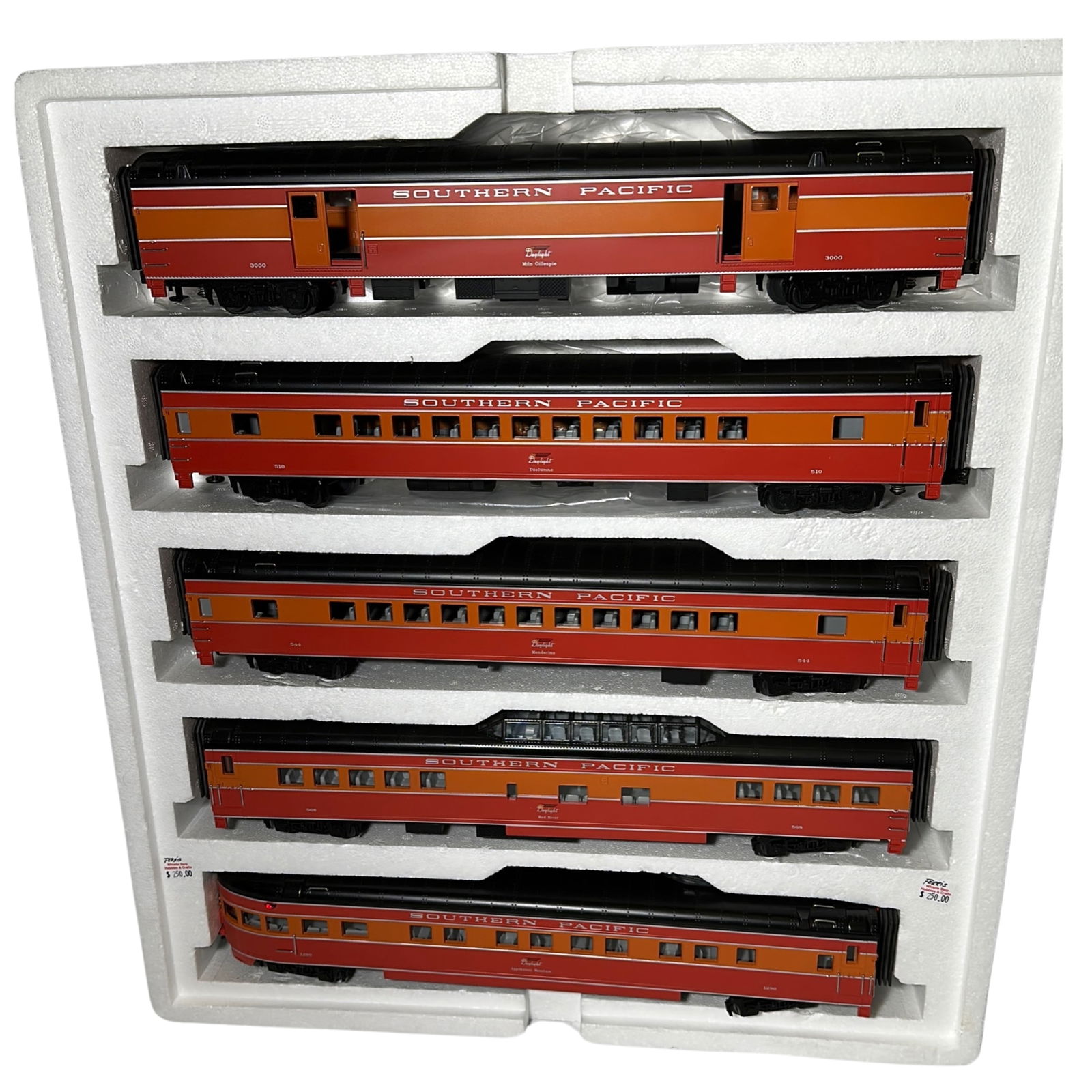 MTH 5 Casr SouthPacific Passenger Set 20-6523 (1 of 4)