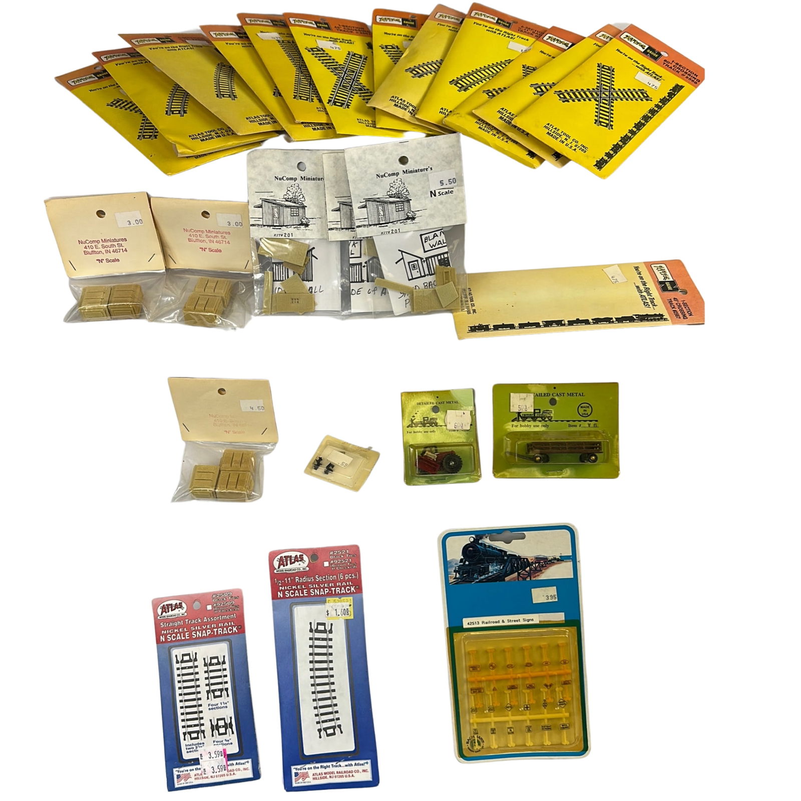 LOT N Gauge Atlas Bachmann Track Signs Sheds Vehicle (1 of 5)