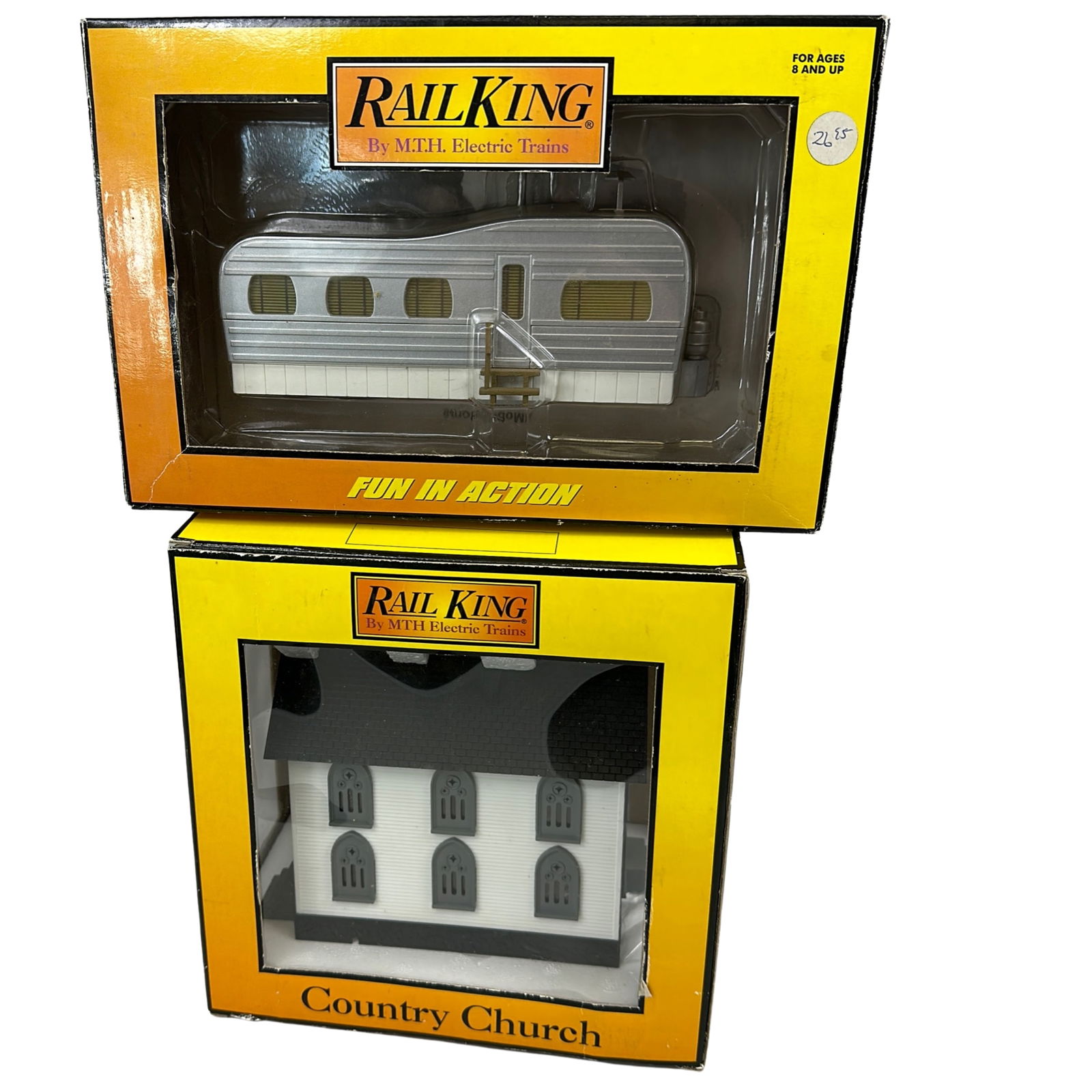 2 Rail King Mobile Home 90005+Country Church (1 of 5)