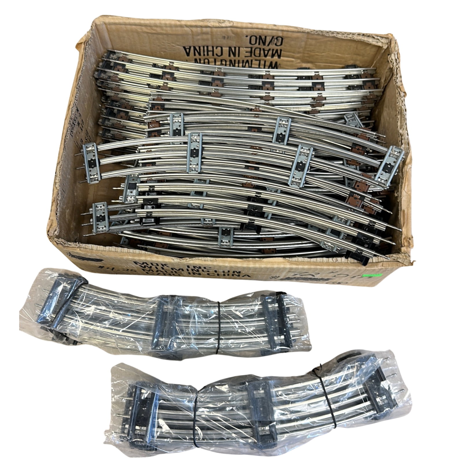 Box LOT Curved Track Clean New: Box LOT Curved Track Clean New