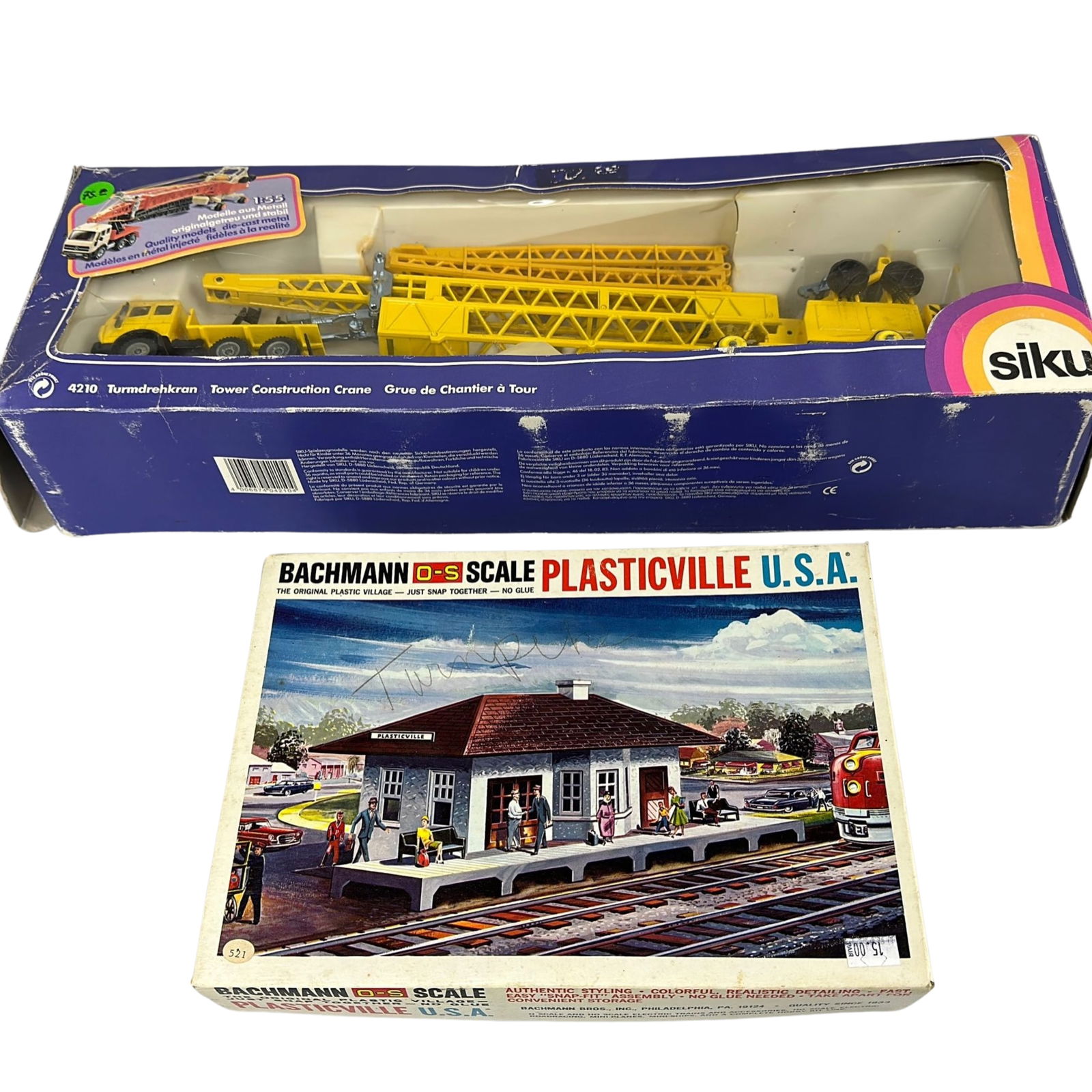 SIKU 4210 Tower Crane Plasticville Suburban Station (1 of 6)