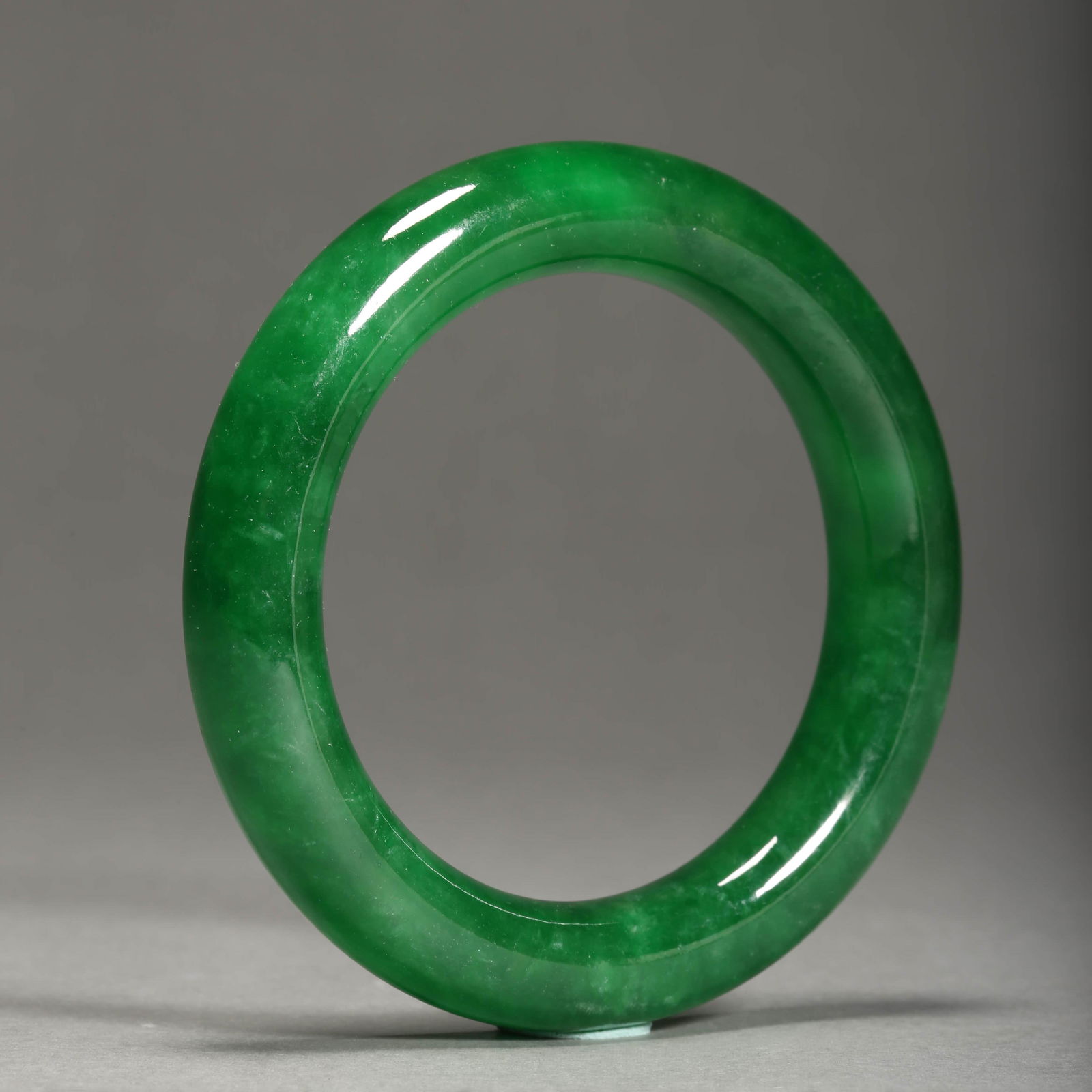 Jadeite Jade Bracelet (1 of 5)
