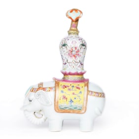 A FAMILLE ROSE ELEPHANT GROUP