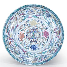 A LARGE DOUCAI FLOWER PLATE