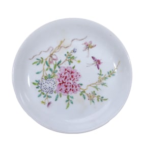 A FAMILLE ROSE BUTTERFLIES AND FLOWERS DISH