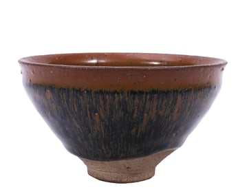 A HARE’S FUR TEA BOWL